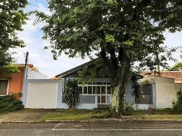 Imagem 1: Excelente Casa em Região Privilegiada Proxima Ao Centro de Curitiba