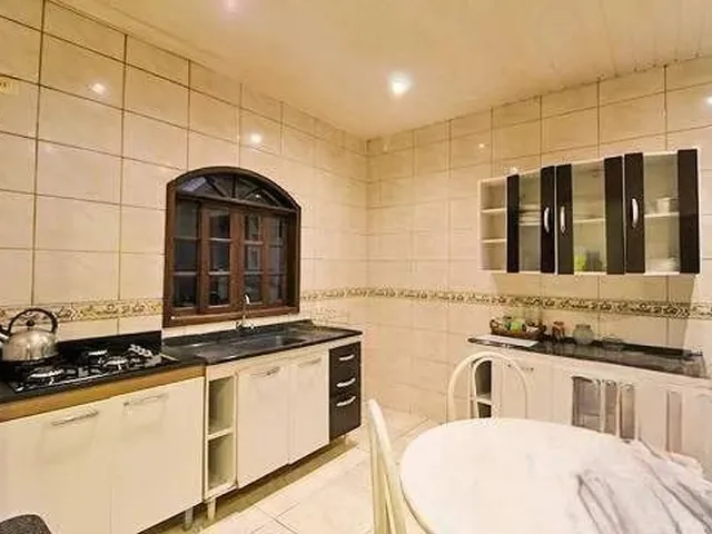 Imagem 7: Excelente Casa em Região Privilegiada Proxima Ao Centro de Curitiba