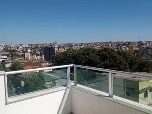 Imagem: Excelente Cobertura com 4 Quartos e Área