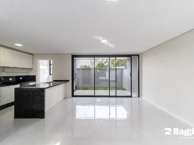 Imagem 14: Casa de 3 Quartos para Alugar no Bairro Campo Comprido