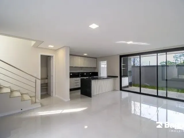 Imagem 15: Casa de 3 Quartos para Alugar no Bairro Campo Comprido