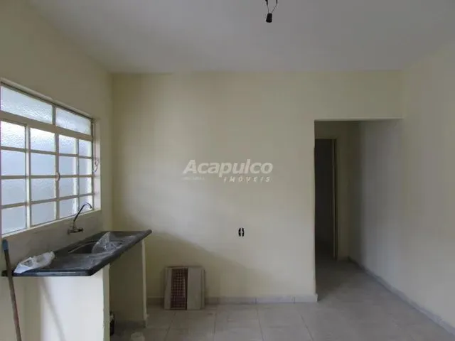Imagem: Casa para Aluguel, 1 Quarto, Vila Mathiensen
