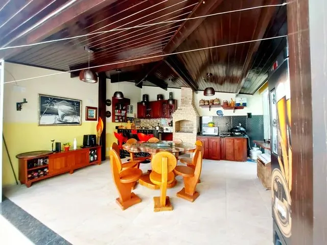Imagem: Casa Tipo Dúplex a Venda na Cidade dos
