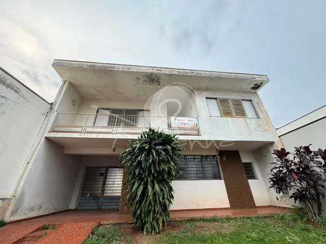 Imagem: Casa comercial para venda no Castelo em