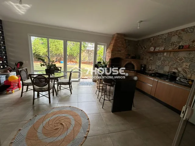 Imagem 6: Casa em condomínio em Barão Geraldo, Campinas-SP: 4 quartos, 2 suítes, 3 salas, 5