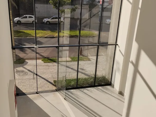 Imagem 4: SALA - UMUARAMA Sala comercial com aluguel por R$5.000 /mês