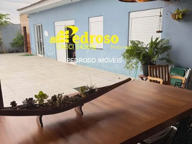 Imagem 16: CASA RESIDENCIAL em SANTO ANGELO - RS, FLORIPA