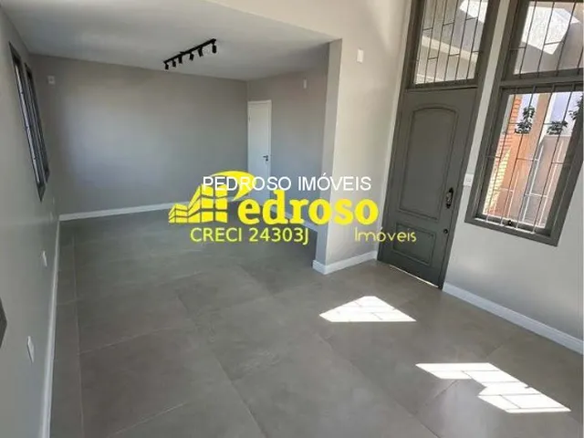 Imagem 2: CASA RESIDENCIAL em SANTO ANGELO - RS, CENTRO