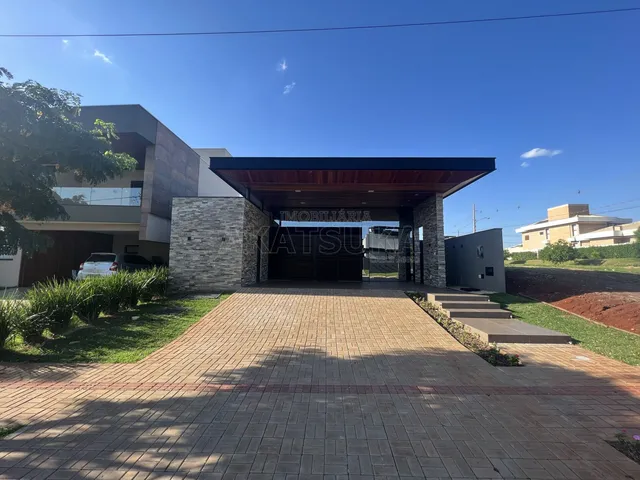 Imagem: A casa em condomínio possui 3 Dormitórios, 3 Suítes, 3