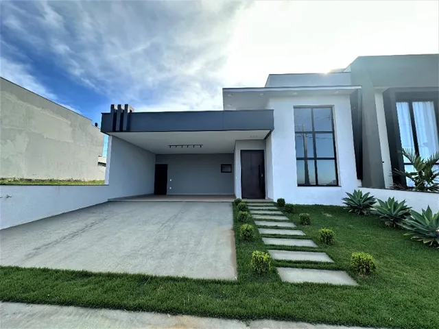 Imagem: Casa À Venda com 3 Quartos e 1 Suíte no