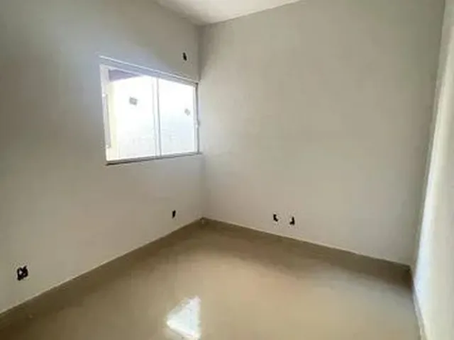 Imagem 8: Ótima Casa de 3 Quartos Sendo 1 Suíte com com Churrasqueira - Jd. Botânico