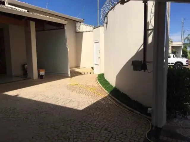 Imagem: Casa para Venda com 230 Metros Quadrados