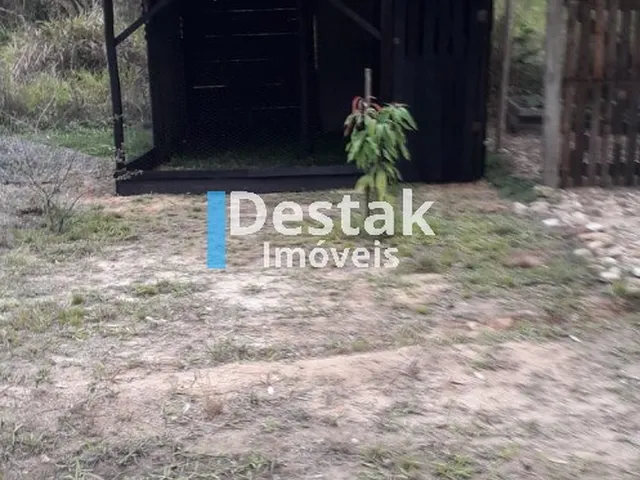 Imagem 4: CASA - QUATIS Casa com 3 dormitórios