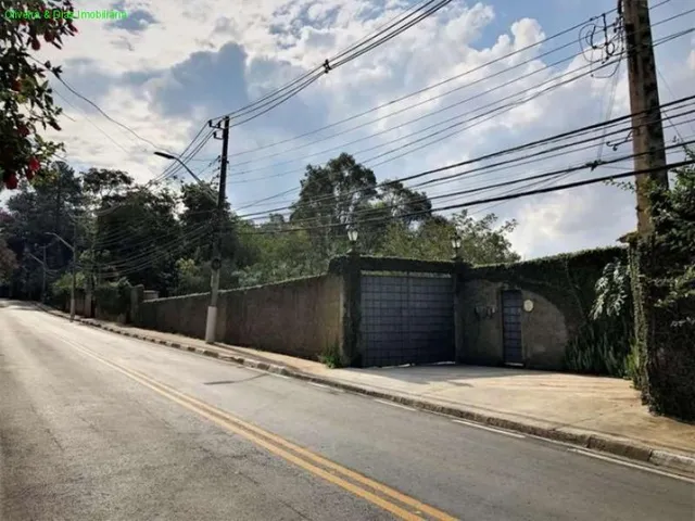 Imagem 11: Casa de Luxo em Cotia-SP, Chácaras do Refúgio, 4 Quartos, 4 Suítes, OPORTUNIDADE DE
