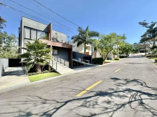 Imagem: Casa Residencial em Cotia - São Paulo