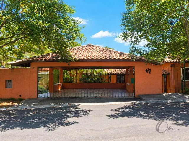 Imagem: Casa em Condomínio para Locação em Cotia-Sp