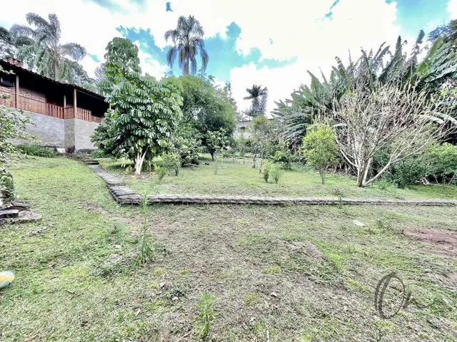 Imagem 6: Imperdível Oportunidade: Casa Comercial com 5 Quartos, 3 Suítes e 15 Vagas de Garagem na Vila Santo Antônio, Cotia-Sp