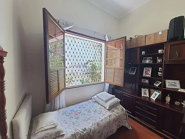 Imagem 11: Cód.: 4476 - Casa Três Quartos com Suíte À Venda - Apenas 10 Minutos do Centro