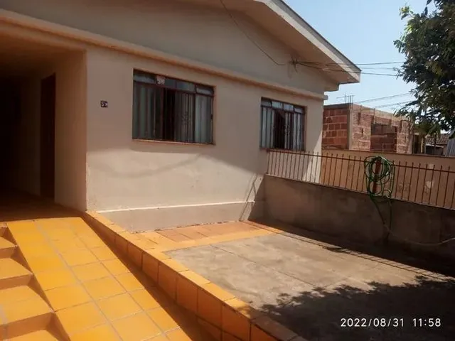 Imagem: Casa com 3 Dormitórios À Venda, 160 M²