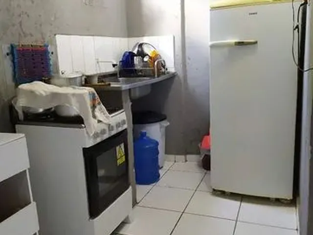 Imagem: Vendo Troco Casa em Feu Rosa