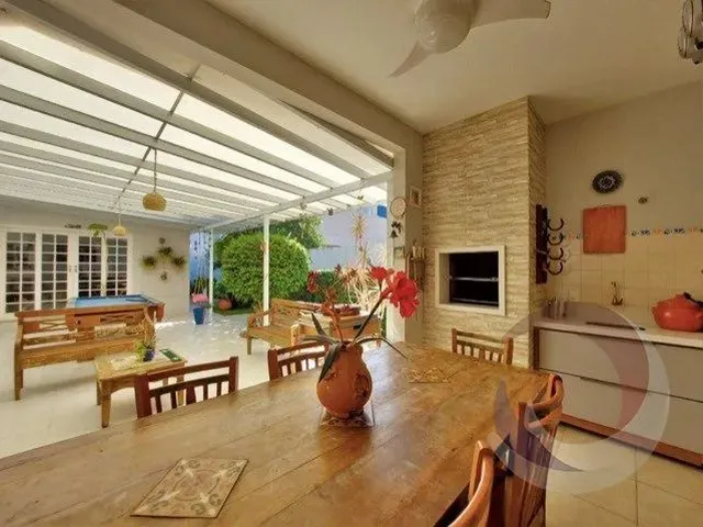 Imagem: Casa para Venda Possui 272 M2Com 3 Quartos