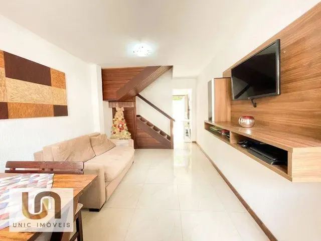 Imagem: Casa com 3 Dormitórios À Venda, 79 M²