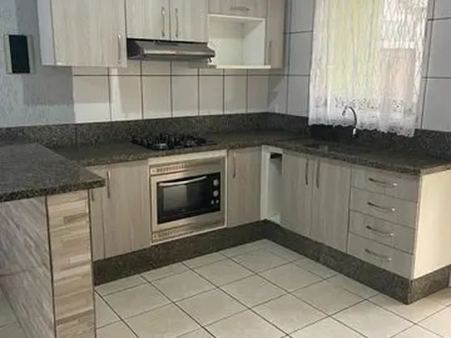 Imagem 1: Alugo Casa na Planta Deodoro