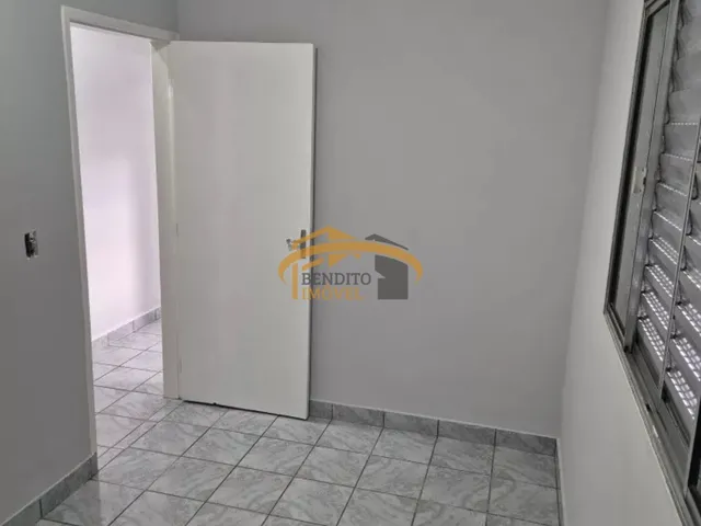 Imagem 4: Casa Térrea À Venda Osasco, Bela Vista, 2 Dormitórios, Churrasqueira, 2 Vagas de Garagem. Agende Sua Visita!