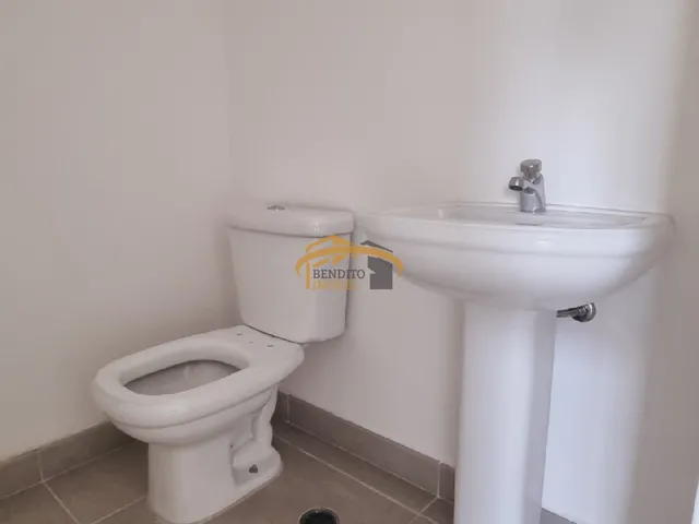 Imagem 6: Sala Comercial para Venda, Centro de Osasco, com Banheiro Privativo, Sacada e 1 Vaga de Garagem