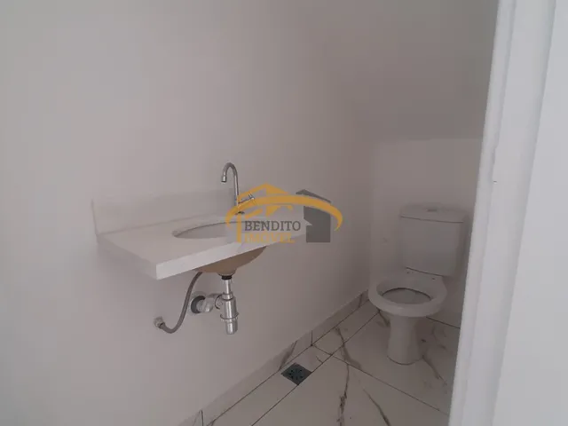 Imagem 5: Sobrado Novo Bela Vista, Osasco, 3 Dormitórios, Sendo 01 Suíte, Quintal, 2 Vagas de Garagem
