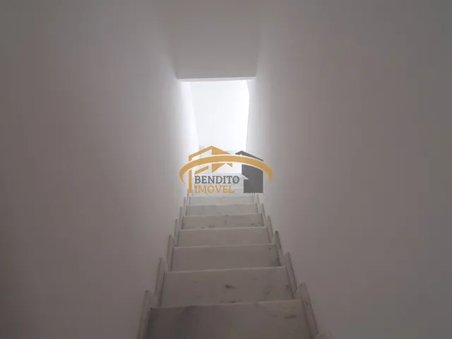 Imagem 10: Sobrado Novo Bela Vista, Osasco, com 2 Suíte, Quintal, 2 Vagas de Garagem