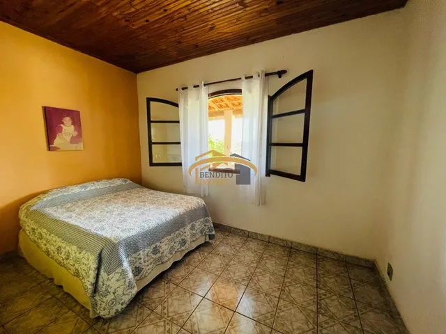 Imagem 1: Chácara para Venda em Ibiúna, com 2 Dormitórios, Edícula, Piscina, Pomar e Poço Semi Artesiano