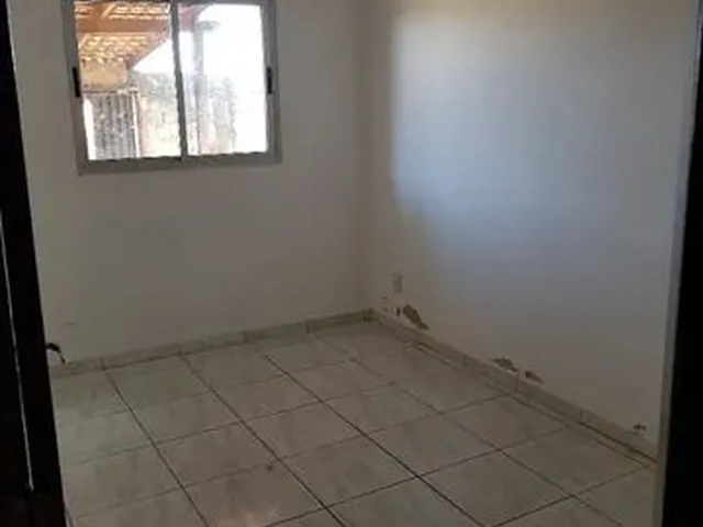 Imagem 3: Casa 03 Quartos no Centro de Santo Antônio do Descoberto/Go