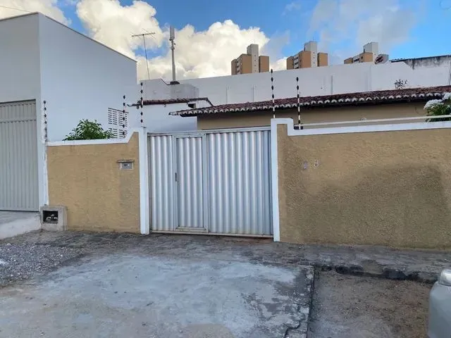 Imagem 4: Casa no Sanvale com 3 Qts Suíte e Piscina