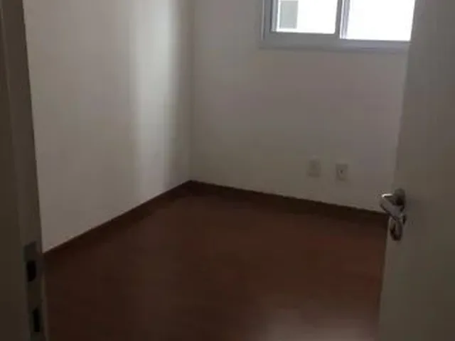 Imagem: O apartamento possui 2 Dormitórios, 1 Suíte, 2 Banheiros,