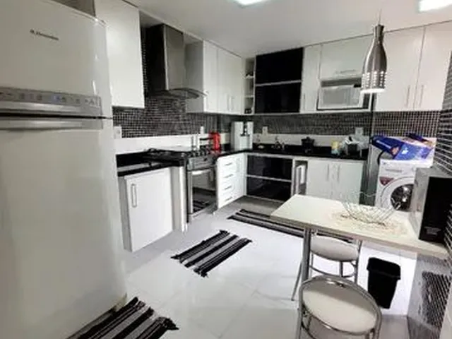 Imagem 10: Apartamento para Aluguel Tem 90 Metros Quadrados com 3 Quartos no Centro - Nilópolis - Rj