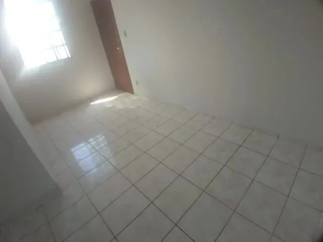 Imagem 1: Alugo Kitnet no Centro de Montes Claros