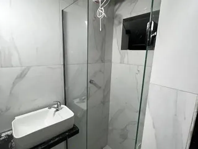 Imagem 3: Alugo Imóvel - 2/4, Suite, Sala, Cozinha, Banheiro, Área de Serviço