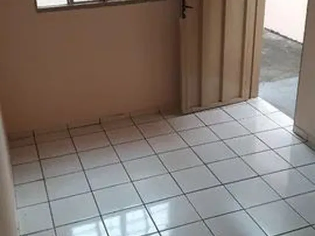 Imagem: Alugo Casa 2/4 Cerâmica Roosevelt