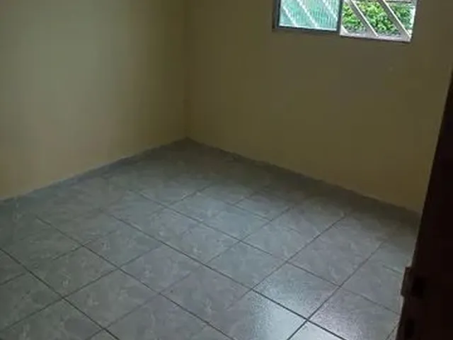 Imagem 3: Uma Casa para Alugar Primeiro Andar