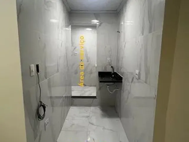 Imagem 3: Alugo Imóvel - 2/4, Sala, Cozinha, Banheiro, Área de Serviço