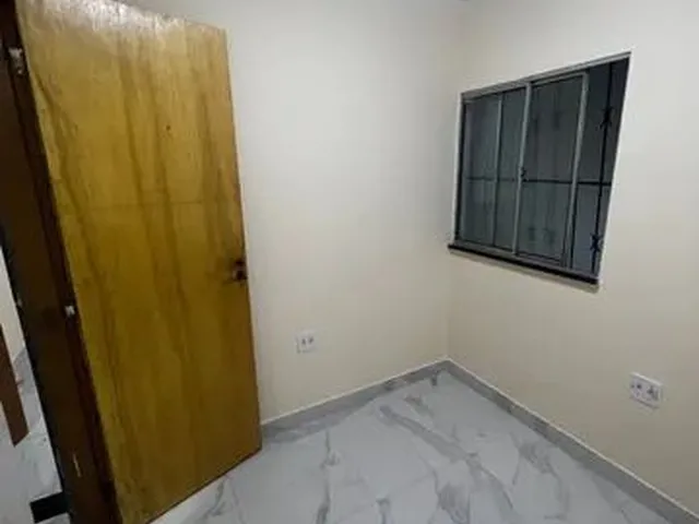 Imagem 5: Alugo Imóvel - 2/4, Sala, Cozinha, Banheiro, Área de Serviço