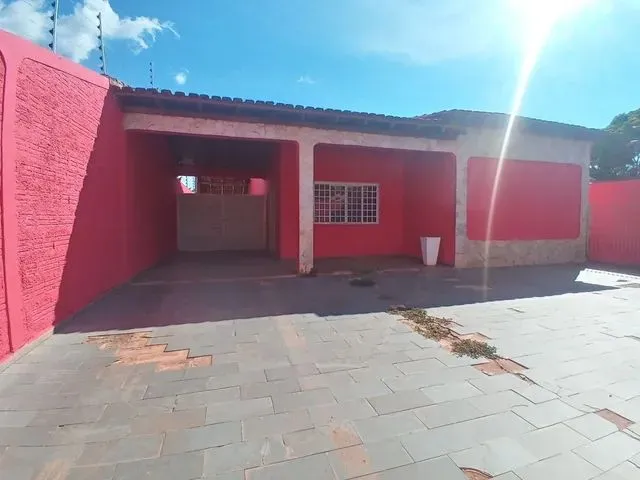 Imagem 12: Casa em Cáceres com Piscina e Churrasqueira