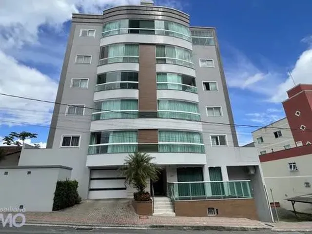 Imagem: Apartamento com Elevador e Área de Festas