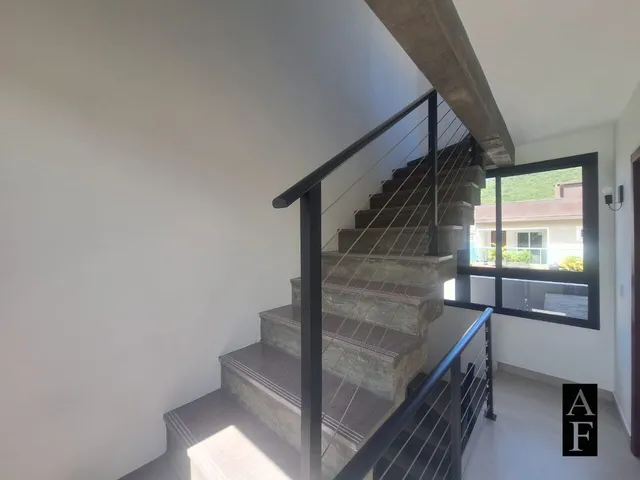 Imagem 2: Sobrado Alto Padrão à Venda