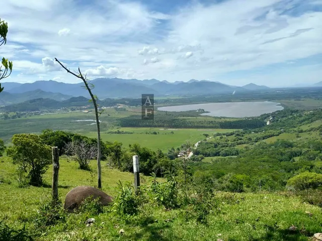 Imagem 3: Terreno na Garopaba, com linda vista ao mar