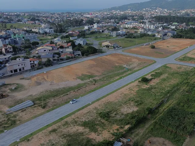 Imagem: O terreno possui 360m² de Área e está localizado em