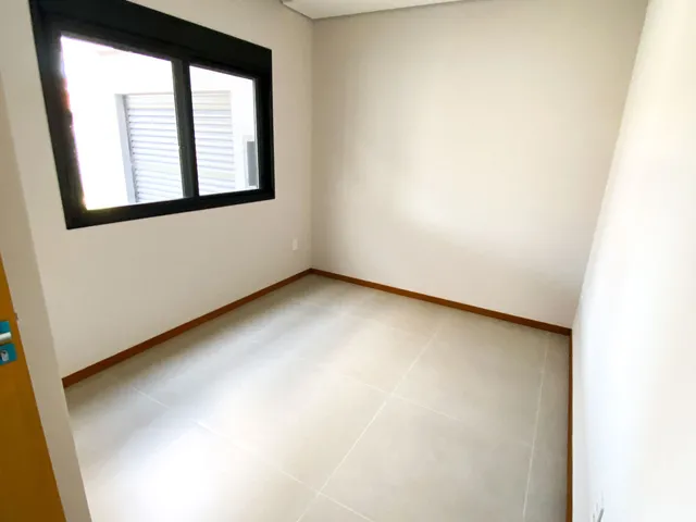 Imagem 3: Casa à venda no bairro Centro - Garopaba/SC