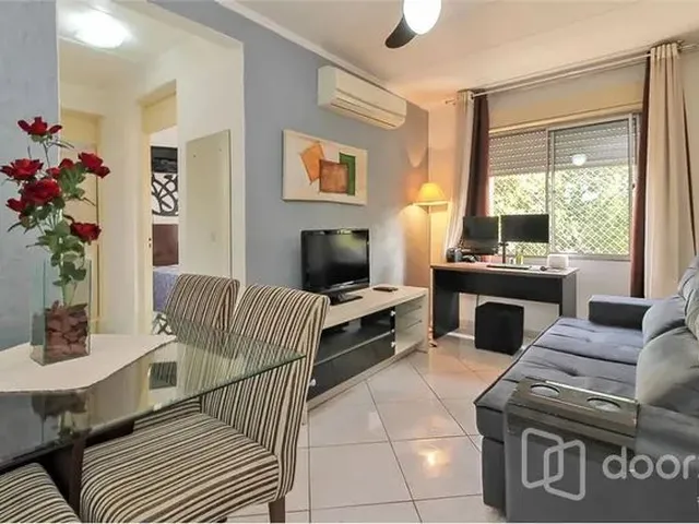 Imagem: Porto Alegre - Apartamento Padrão - Vila