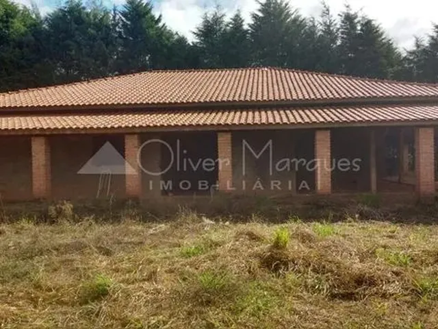 Imagem: Casa com 4 Dormitórios À Venda, 450 M²